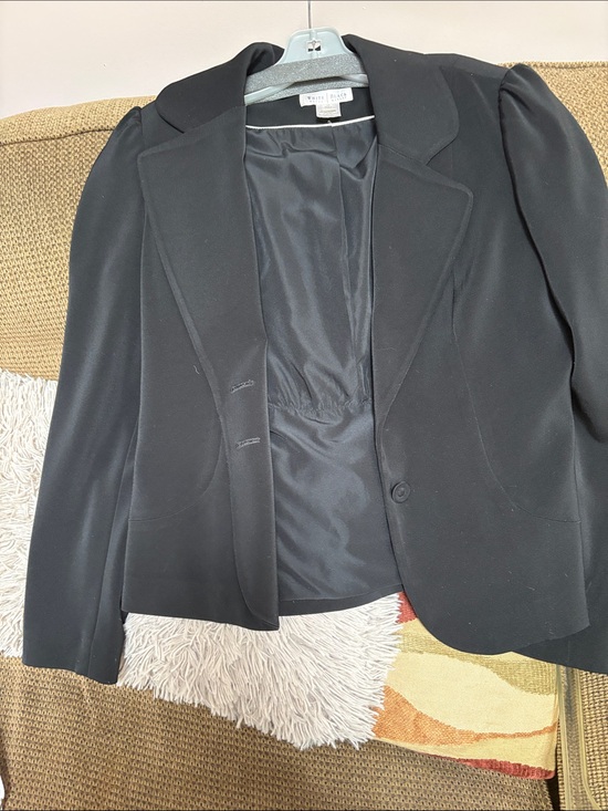 White House Black Market Jackets & Blazers - White House Black Market Black Women's Tailored Blazer